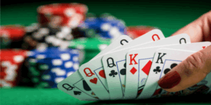 Cù lũ Poker là gì? Chơi như thế nào để đạt kết quả tối ưu?