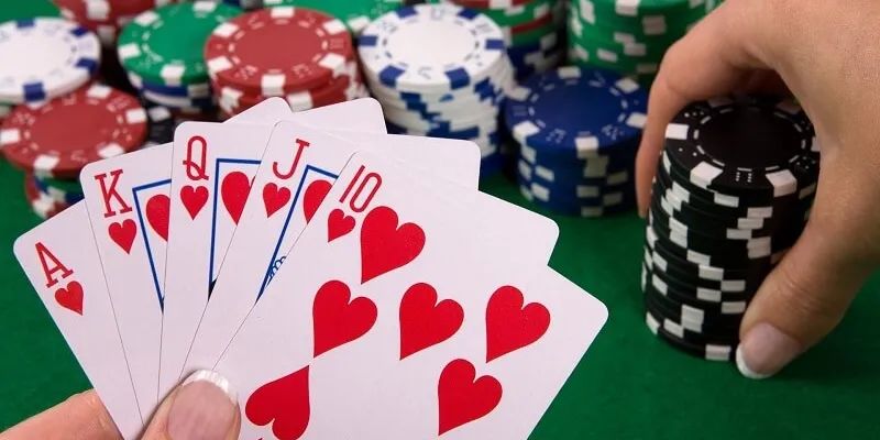 Game bài Xì Tố luôn hấp dẫn được rất nhiều người chơi Game bài Xì Tố luôn hấp dẫn được rất nhiều người chơi